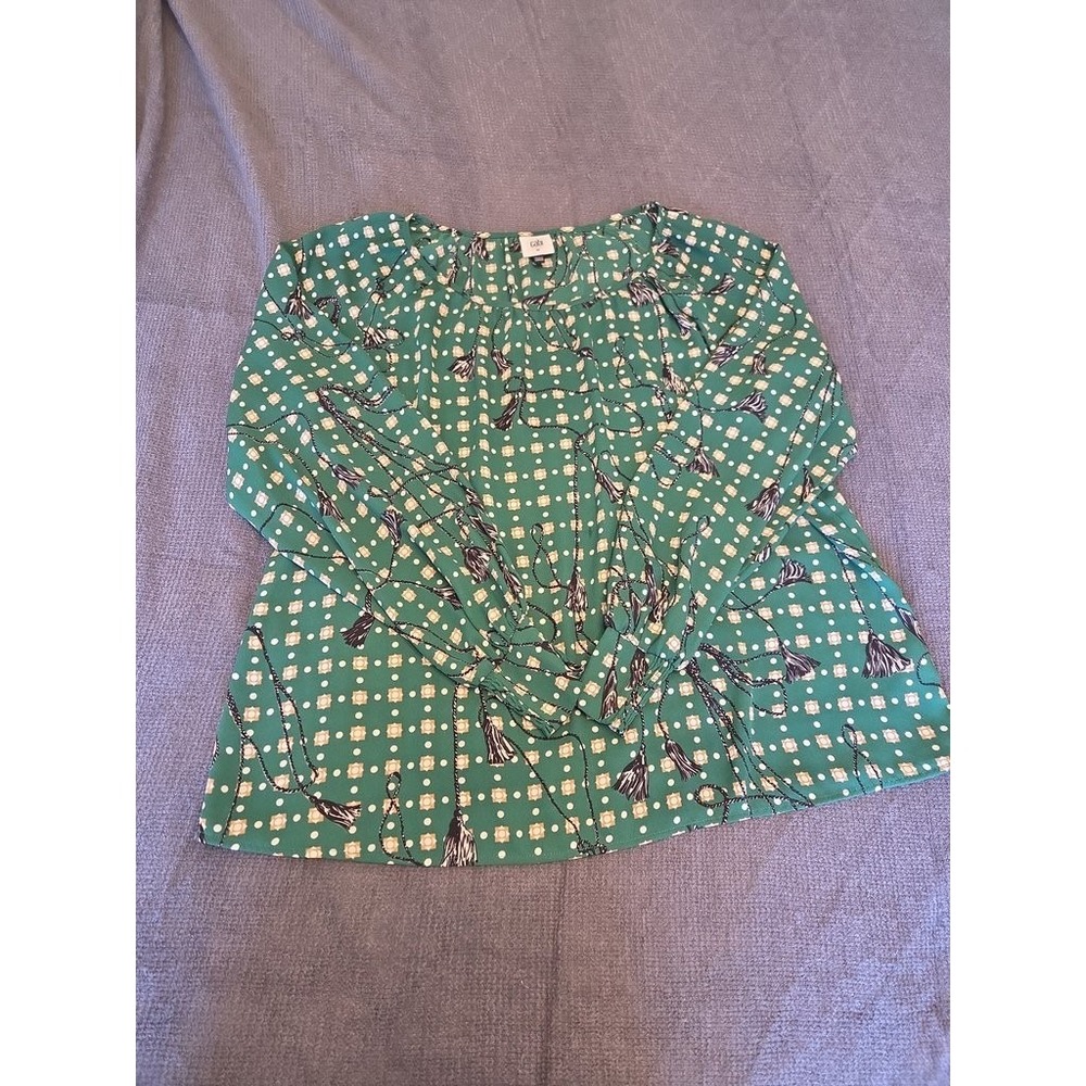 Cabi Green Tassel Print Blouse Womens M Smocked Cuff‎ Long Sleeve Top Geometric